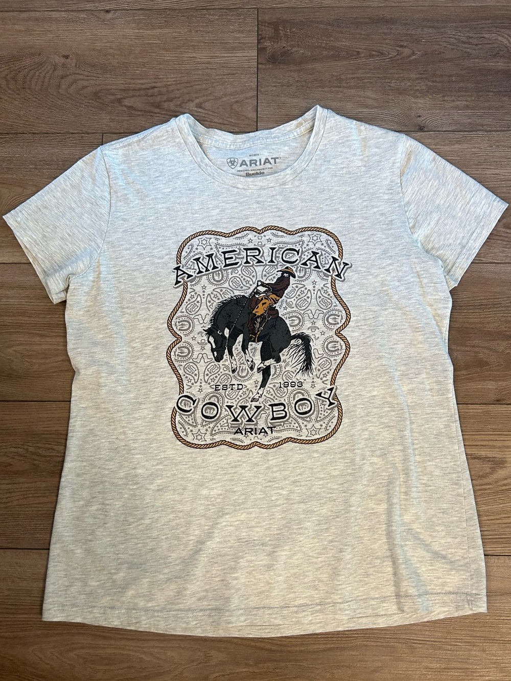 Ariat American Cowboy Graphic Tee Bucking Horse Western T-Shirt Women’s M